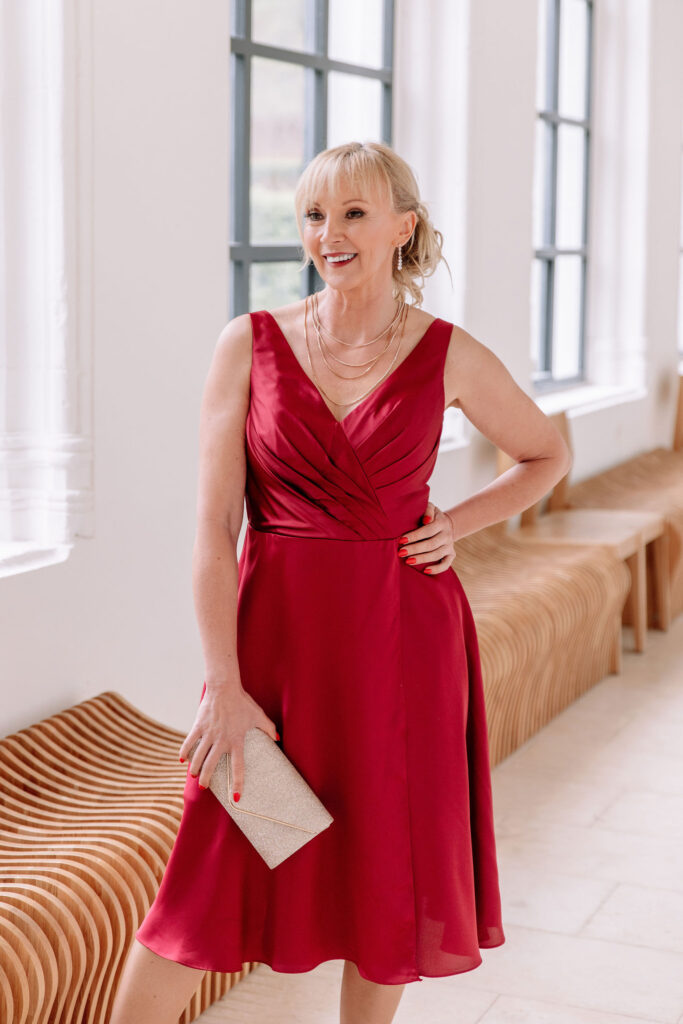 Robe cocktail courte satin